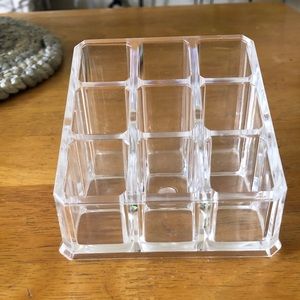 9 Slot Clear Acrylic lipstick organizer